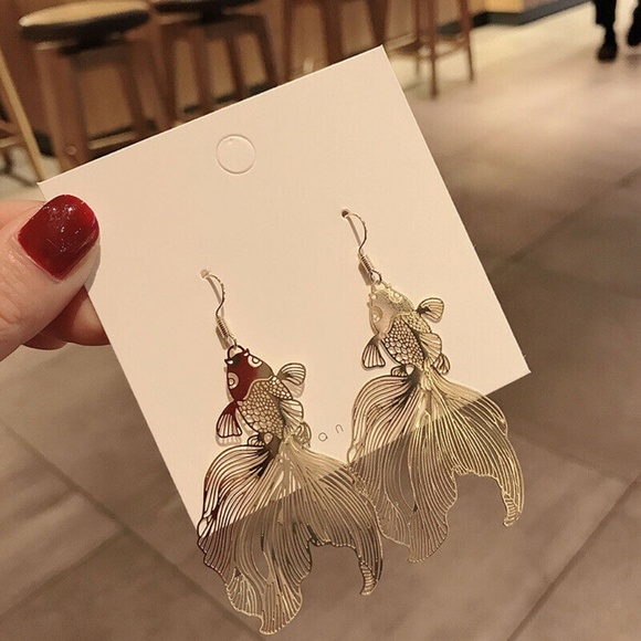 18K KOI FISH Earrings Goldfish Lightweight POPULAR - Picture 4 of 5